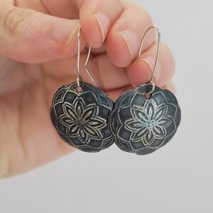 Julia H. Vintage 925 Sterling Silver Boho Western Floral Dangle Disc Earrings